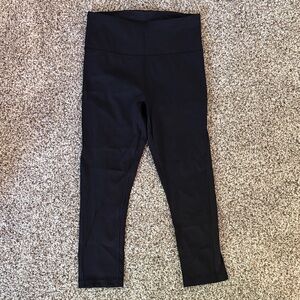 Athleta Black Ultimate Stash Pocket Capri Leggings XS
